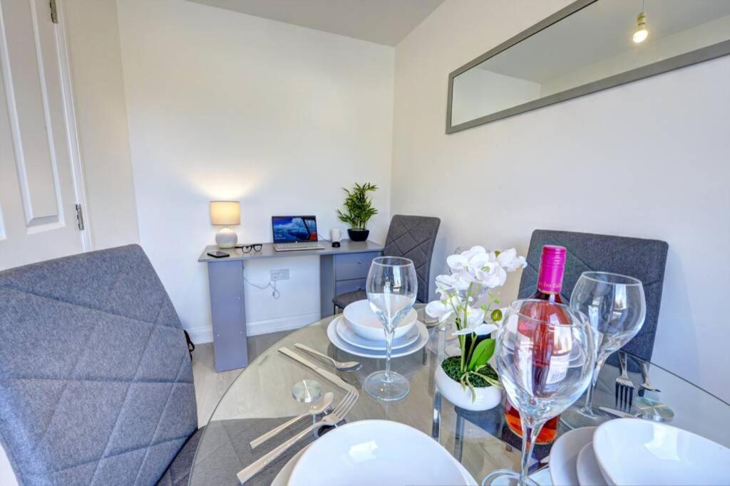 The Stratford Palace Appartement Birmingham Buitenkant foto